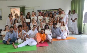 200 hour yoga teacher training in rishikesh