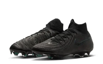 Women’s Soccer Cleats