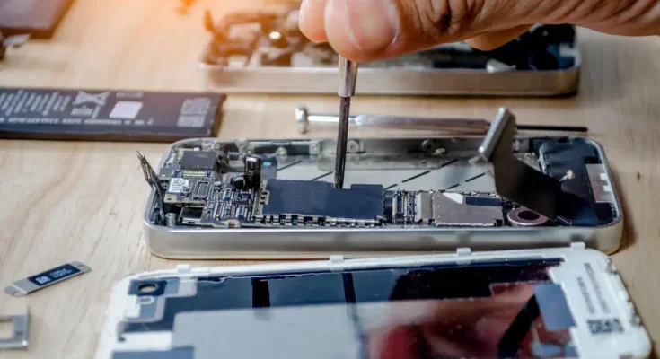 iPhone Repair Dubai