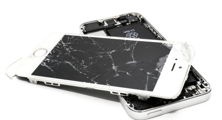 iPhone back glass repair Dubai